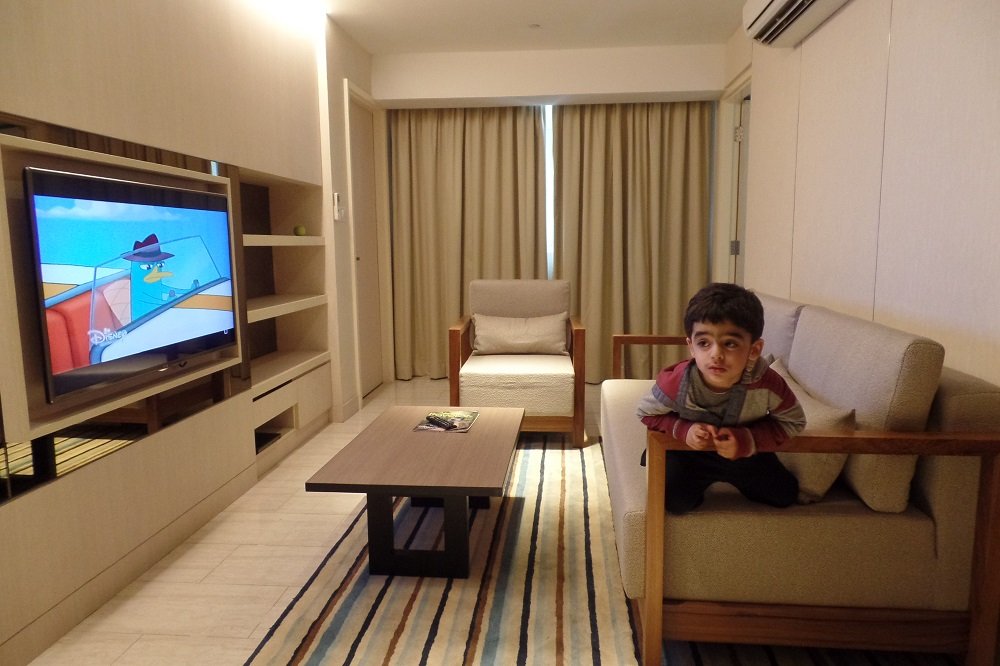 oasis suites 9