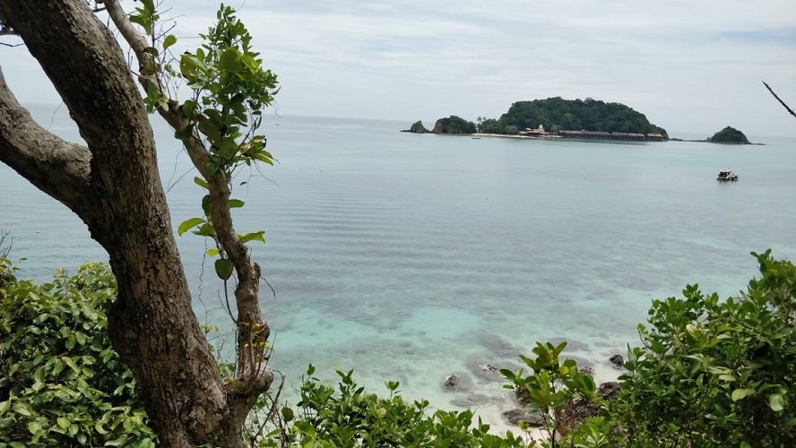 gemia island near kapas island