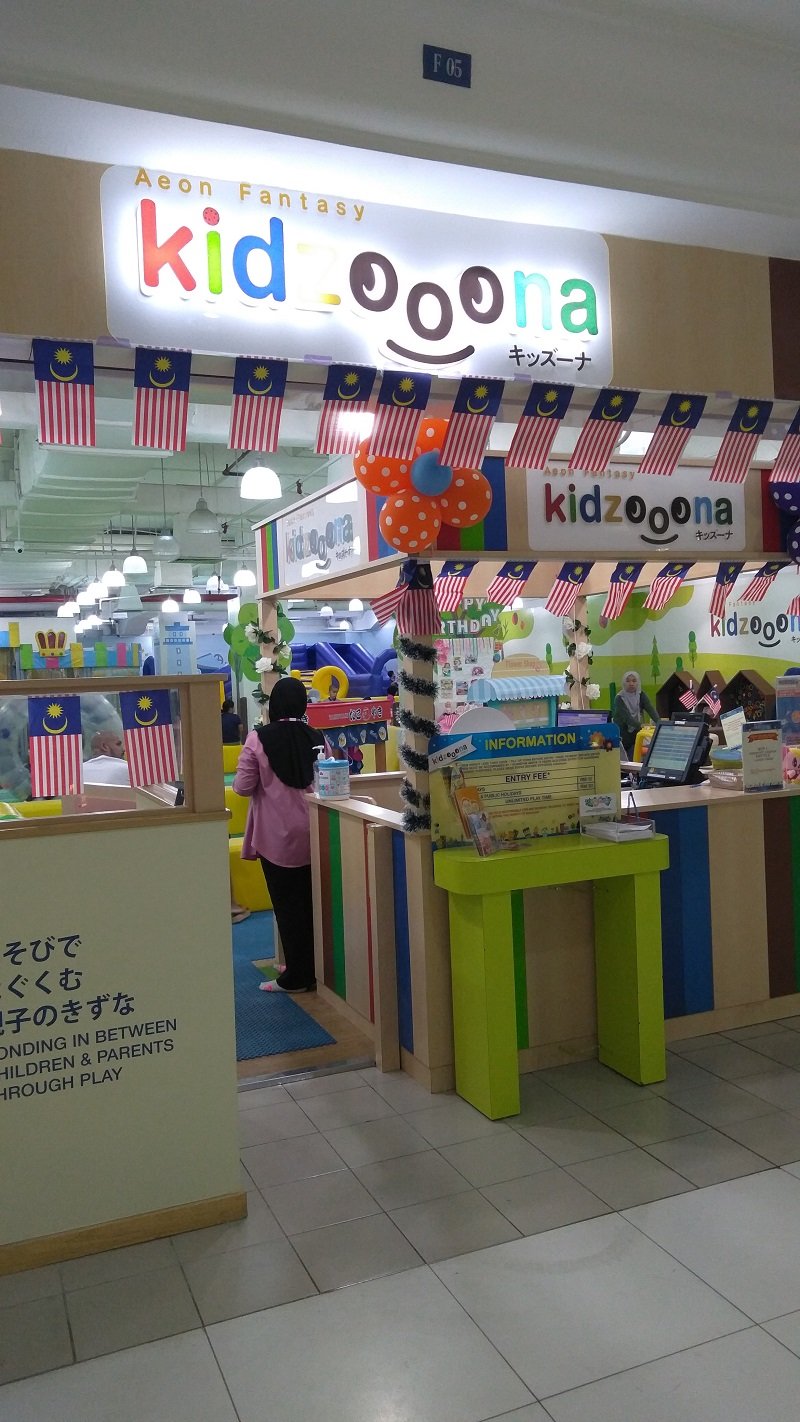 kidzooonia at makhota parade mall melaka