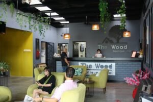 wood boutique hotel