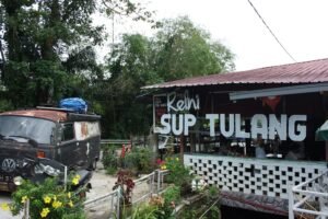 roadside cafe in janda baik pahang