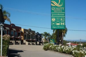 where to stay in tamworth